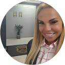 Adriana C. profile picture